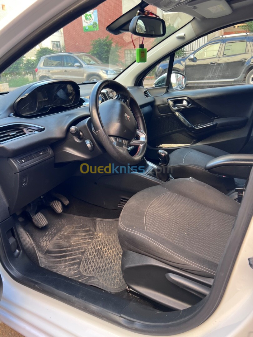 Peugeot 208 2019 208