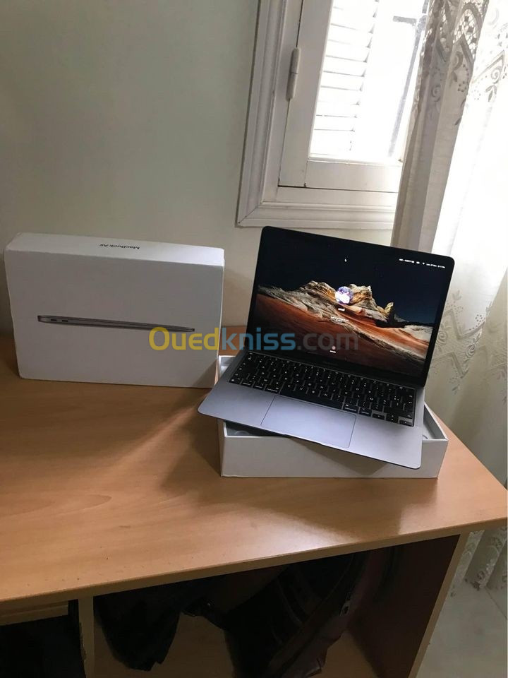 macbook air M1 2020 256go