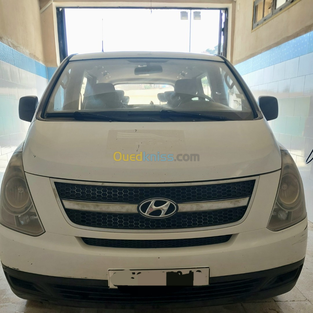 Hyundai H1 2013