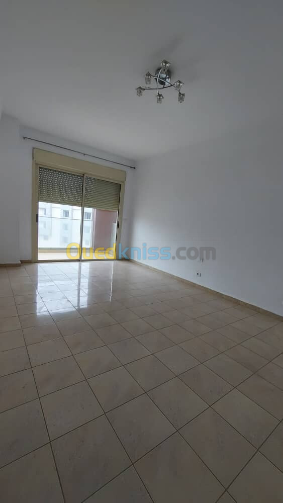 Location Appartement F4 Alger Ouled fayet