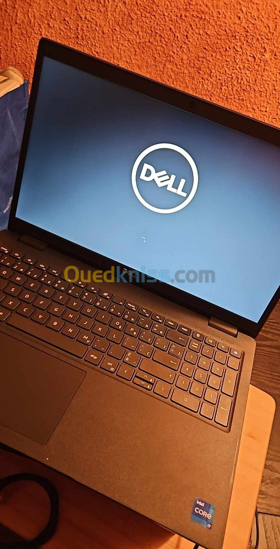 Dell Latitude 3520