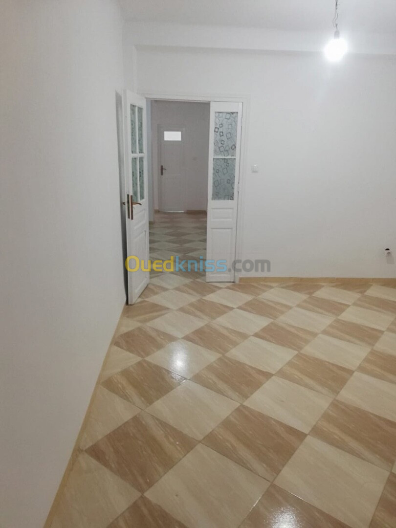 Vente Appartement F3 Alger Cheraga