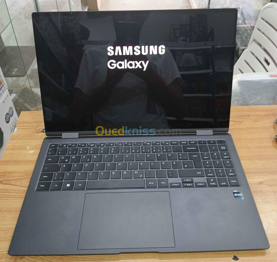 LAPTOP SAMSUNG X360 I7 1260P/16GB/1TB/15.6" FULLHD