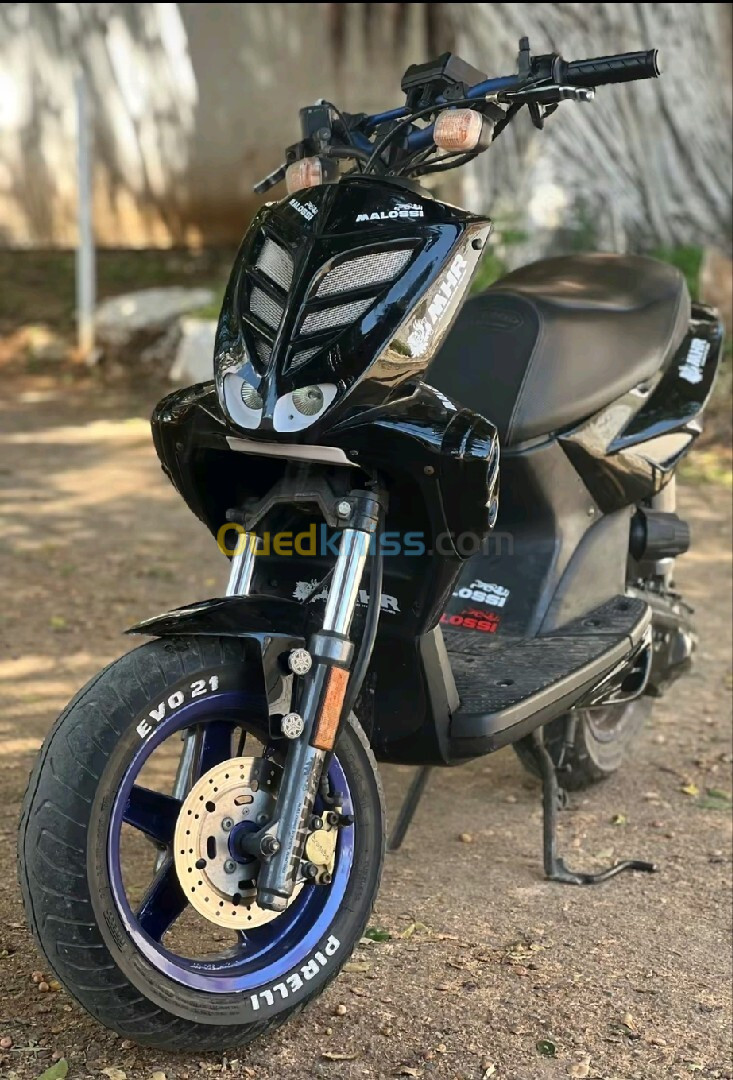 Yamaha Stent 2018