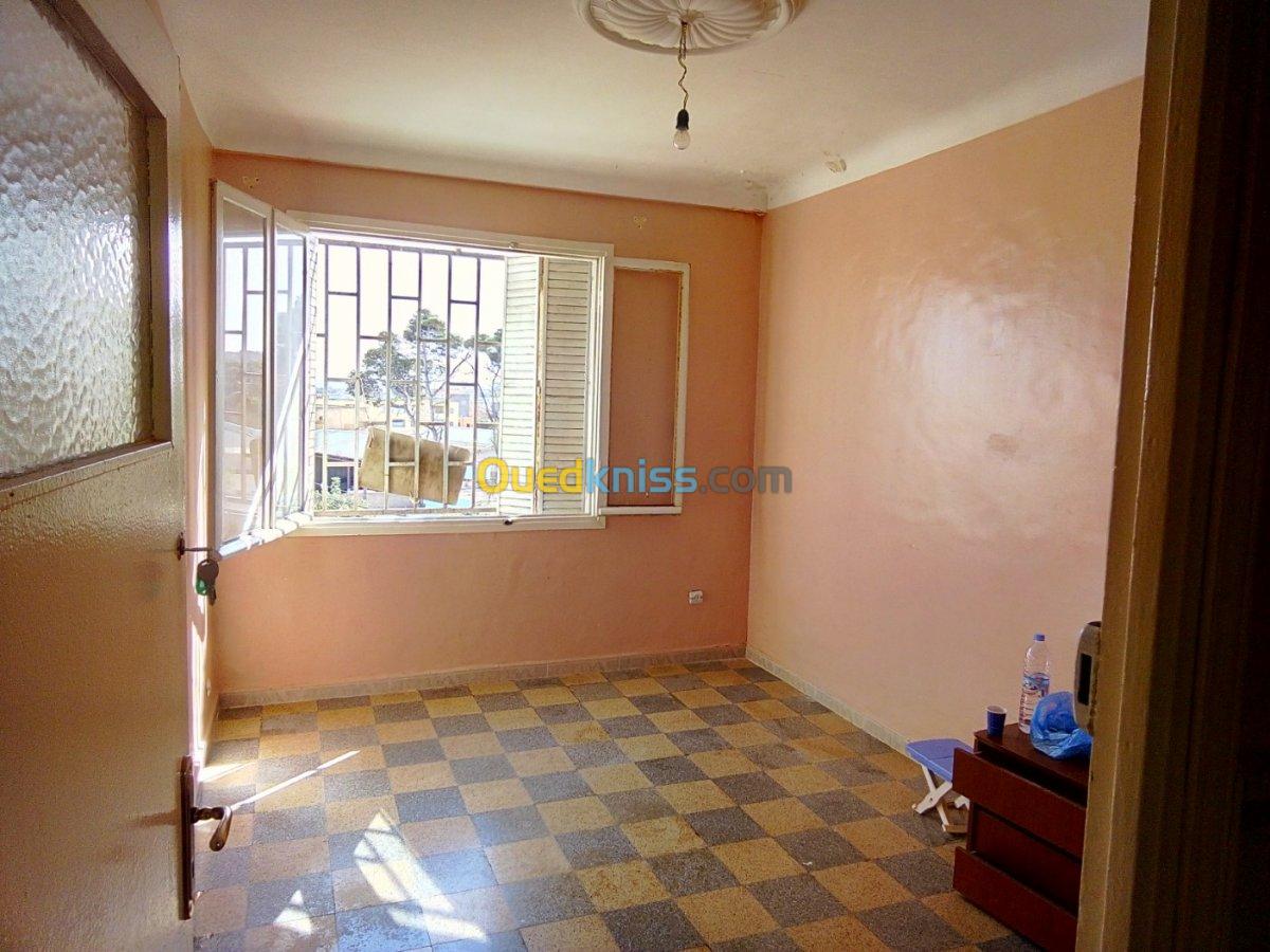 Vente Appartement F3 Oran Hassi mefsoukh