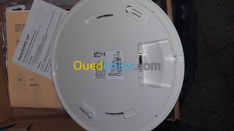 MikroTik cAP-2nD ceiling Access Point