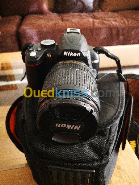 Nikon D3000 neuve + zoom 18-105 à vend