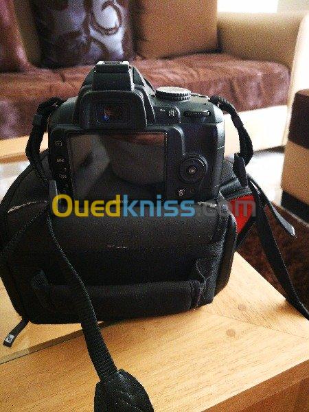 Nikon D3000 neuve + zoom 18-105 à vend