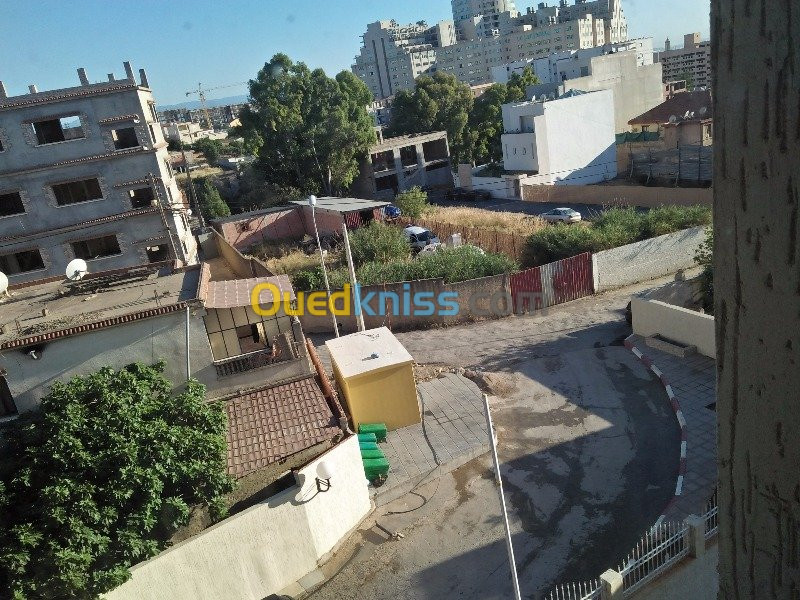 Location Appartement F4 Alger Cheraga