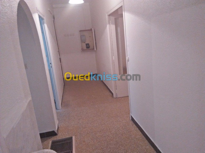 Location Appartement F3 Alger Hydra