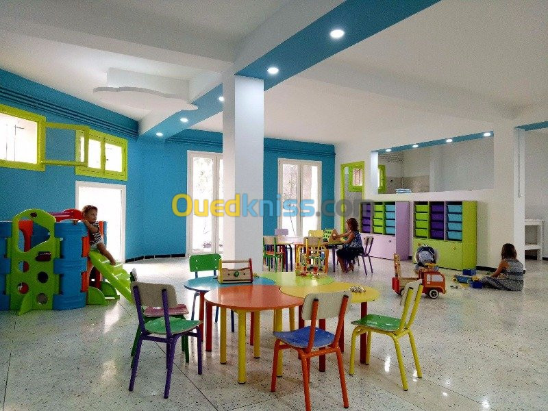 École maternelle et crèche