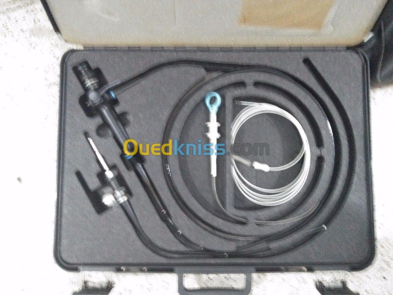 VEND CYSTOSCOPE SOUPLE OLYMPUS syf4