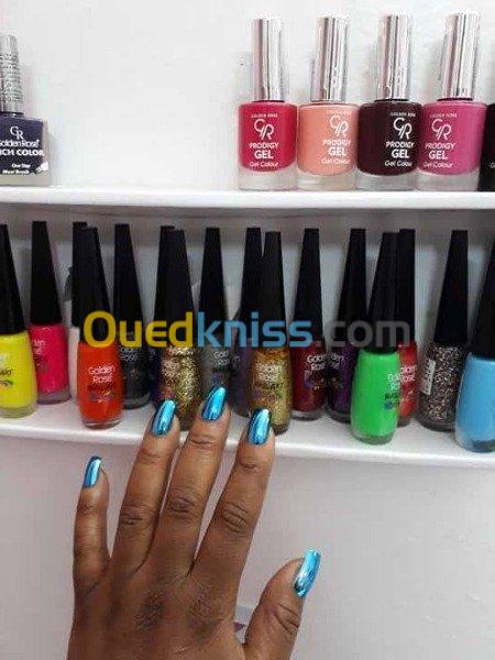 COIFFURE,CILS ET ONGLES  069 9645 0328