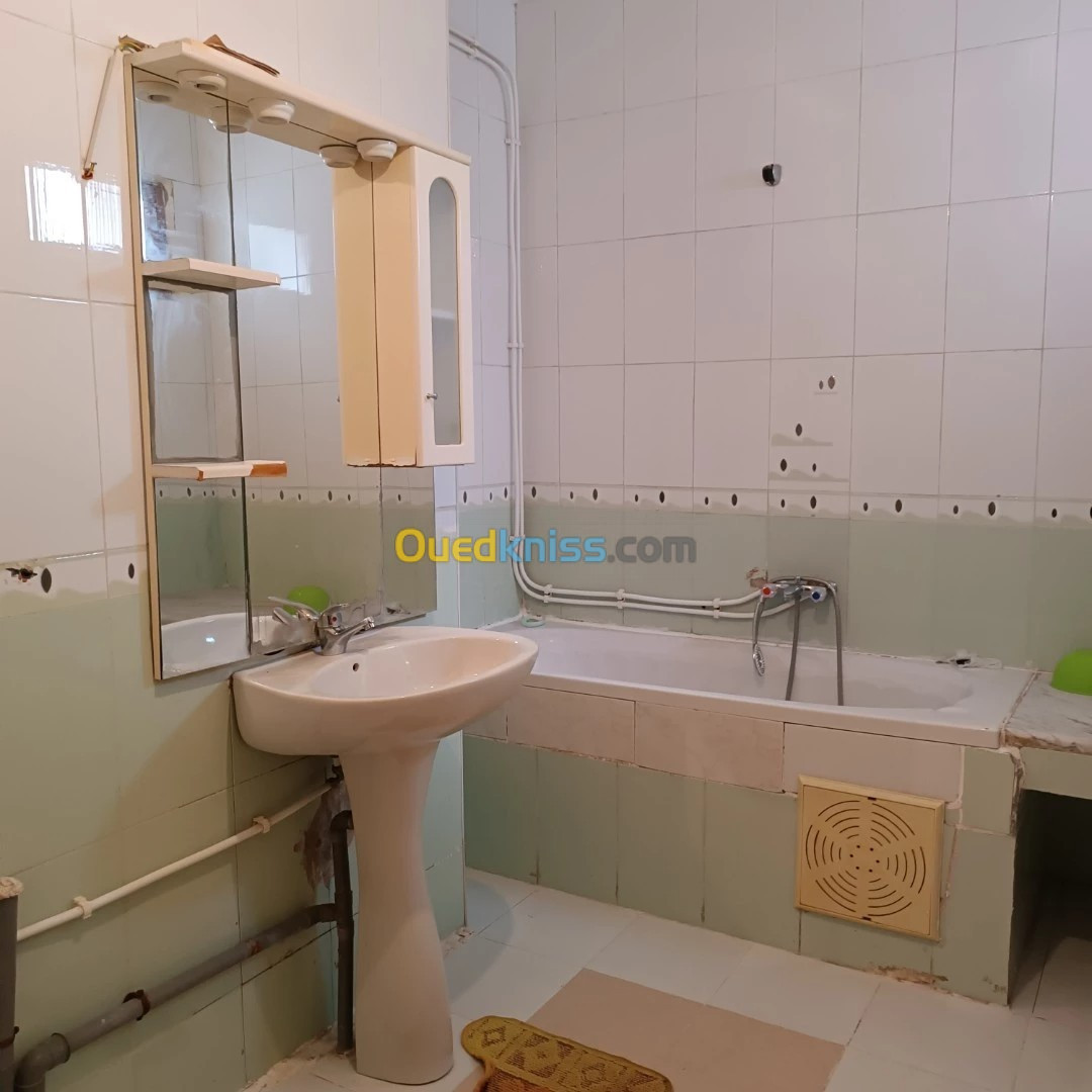 Location Appartement F4 Alger Birkhadem