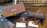 02 Lunettes de soleil original PRADA avec pochette et catalogue