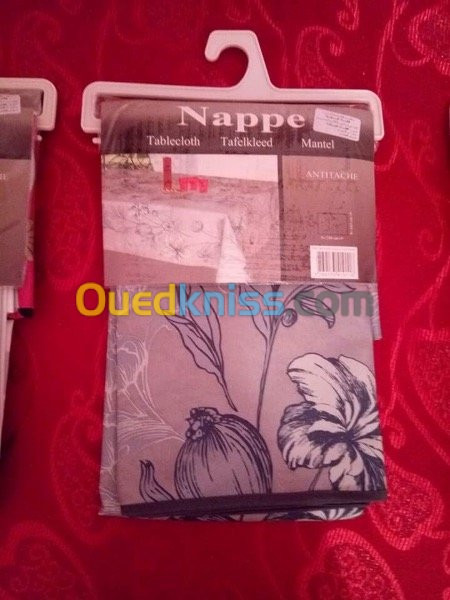 Nappes anti-taches