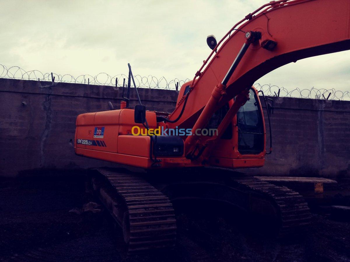 Demolition location d'engins,camion