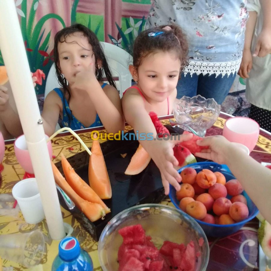 Maternelle préscolaire avec Alte garde