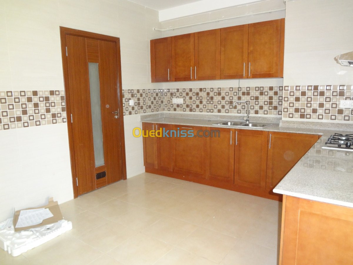 Location Appartement F4 Alger El achour