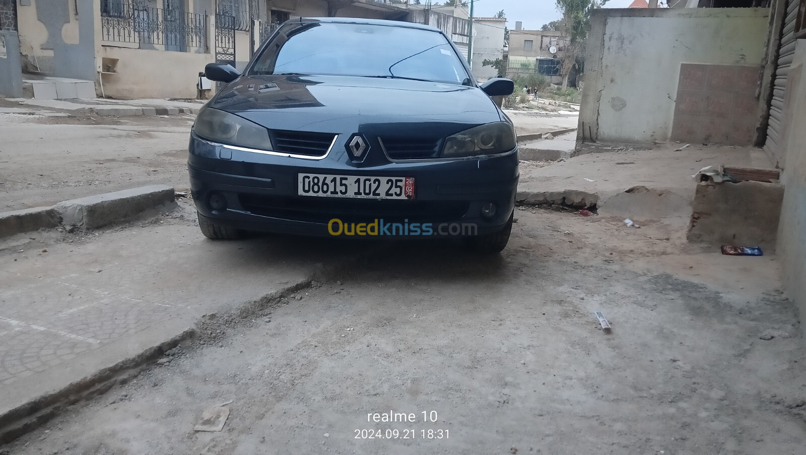 Renault Laguna 2 2002 Initial