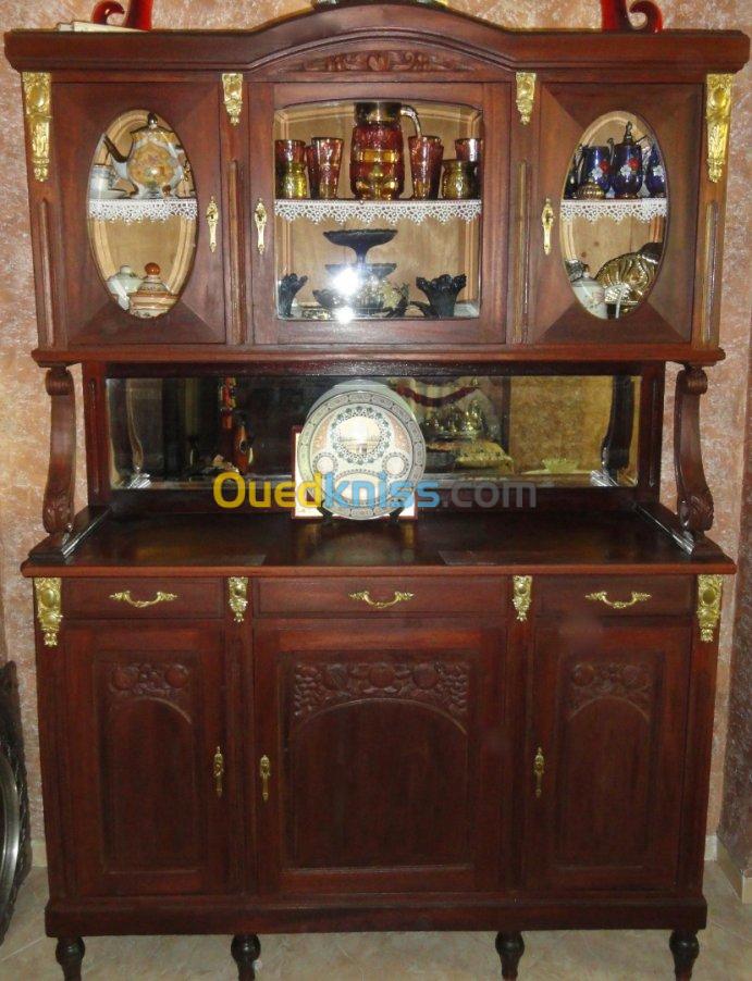 Buffet antiquaire top 