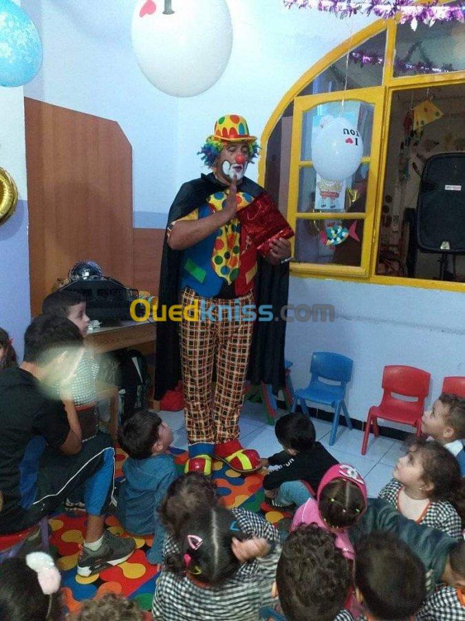 Clown Magicien Marionnettes Mascottes 
