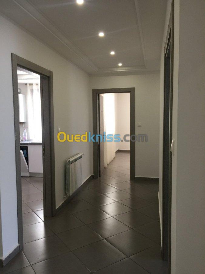 Location Appartement F4 Alger Hydra