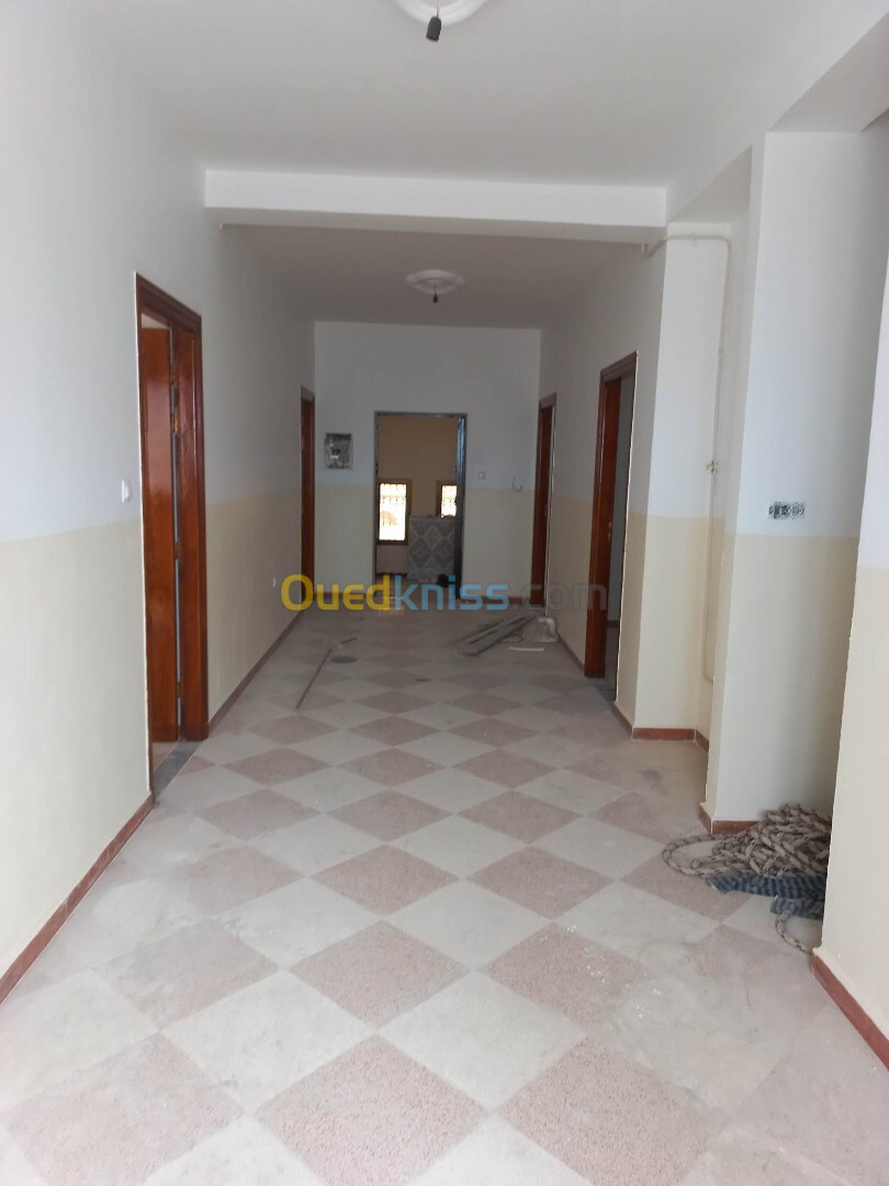 Location Niveau De Villa F4 Alger Bordj el bahri