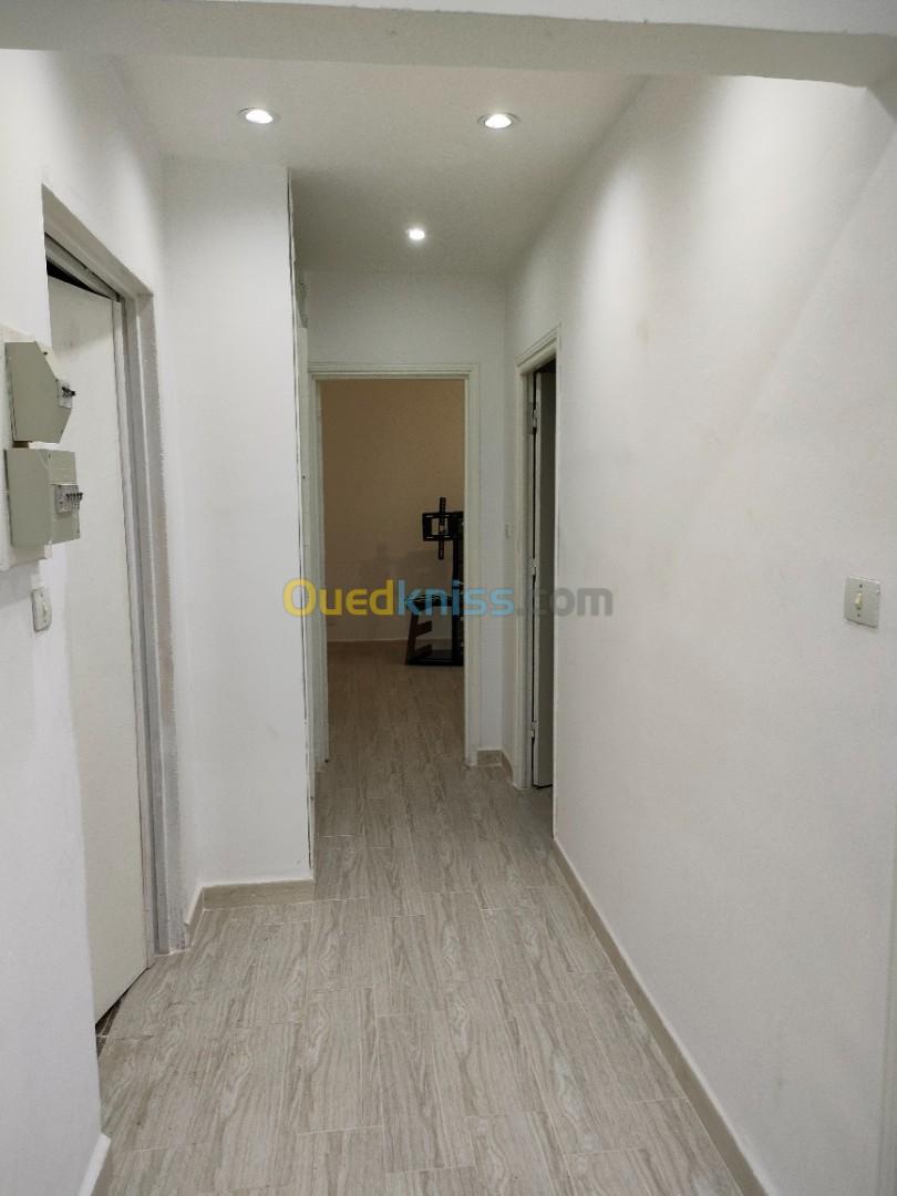 Location Appartement F3 Alger Zeralda