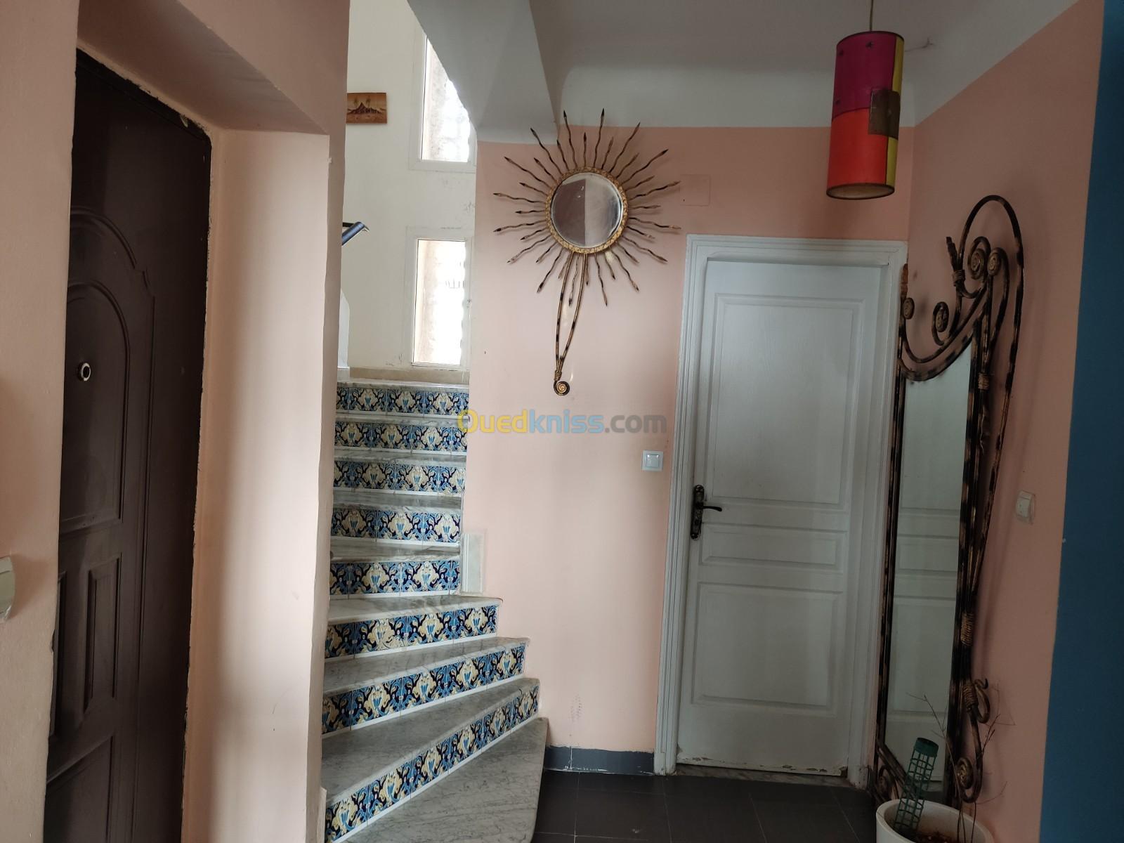 Vente Duplex F7 Alger Bouzareah