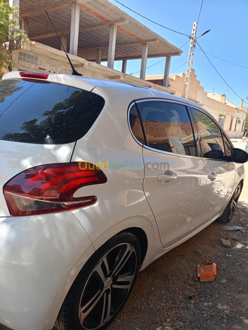 Peugeot 208 2017 GTi Facelift