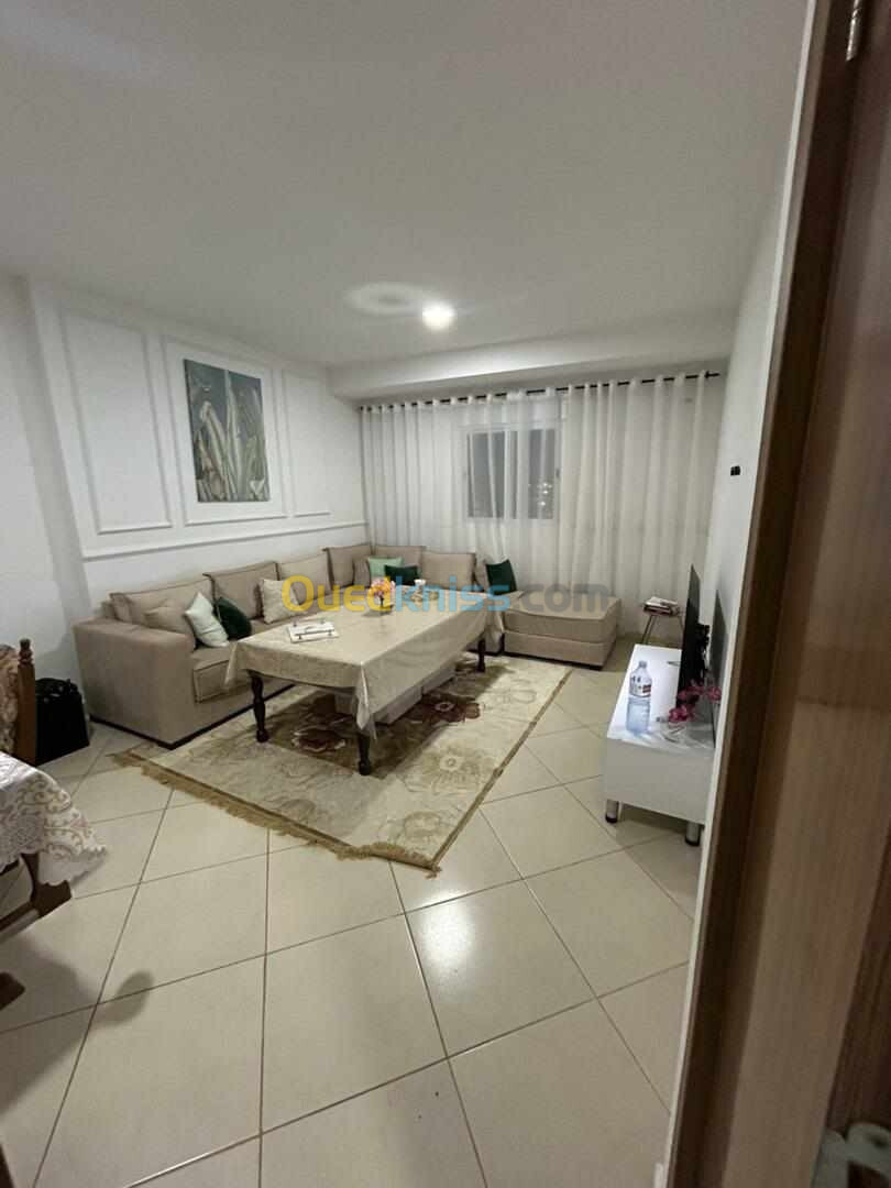 Location Appartement F3 Oran Bir el djir