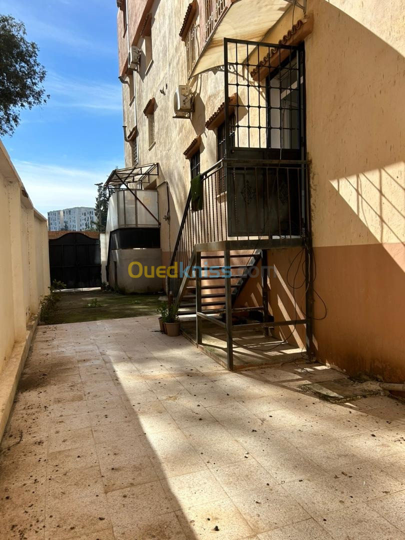 Location Appartement F4 Alger Birkhadem