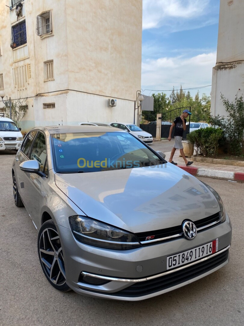 Volkswagen Golf 7 2019 Confortline