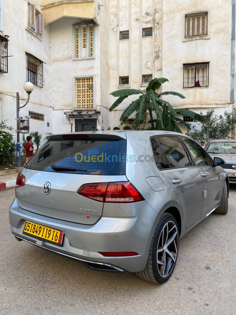 Volkswagen Golf 7 2019 Confortline