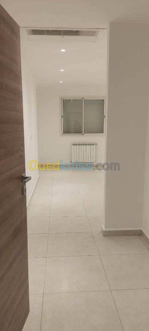 Vente Appartement F4 Alger Cheraga