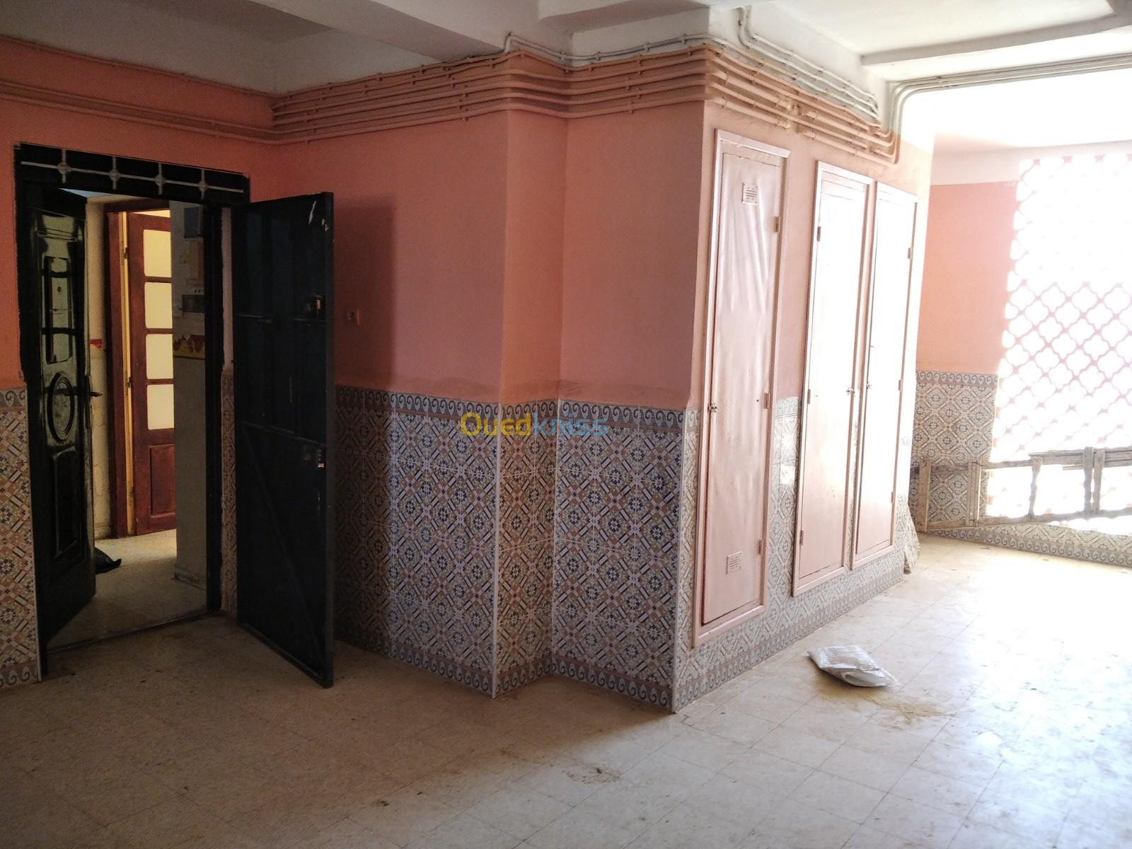 Vente Appartement F4 Chlef Chlef