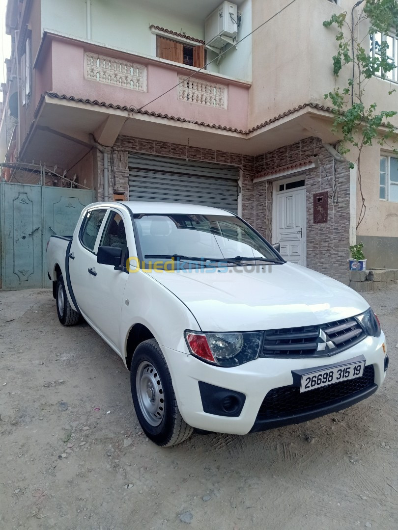 Mitsubishi L200 2015 L200