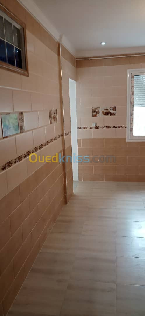 Vente Appartement F5 Annaba Annaba