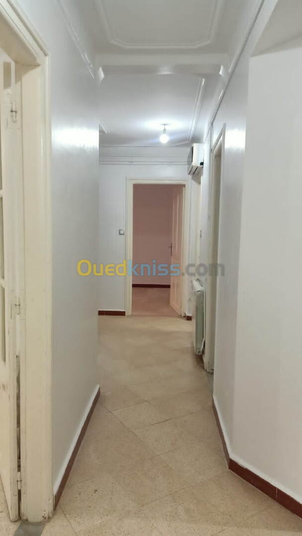 Location Appartement F3 Alger Said hamdine