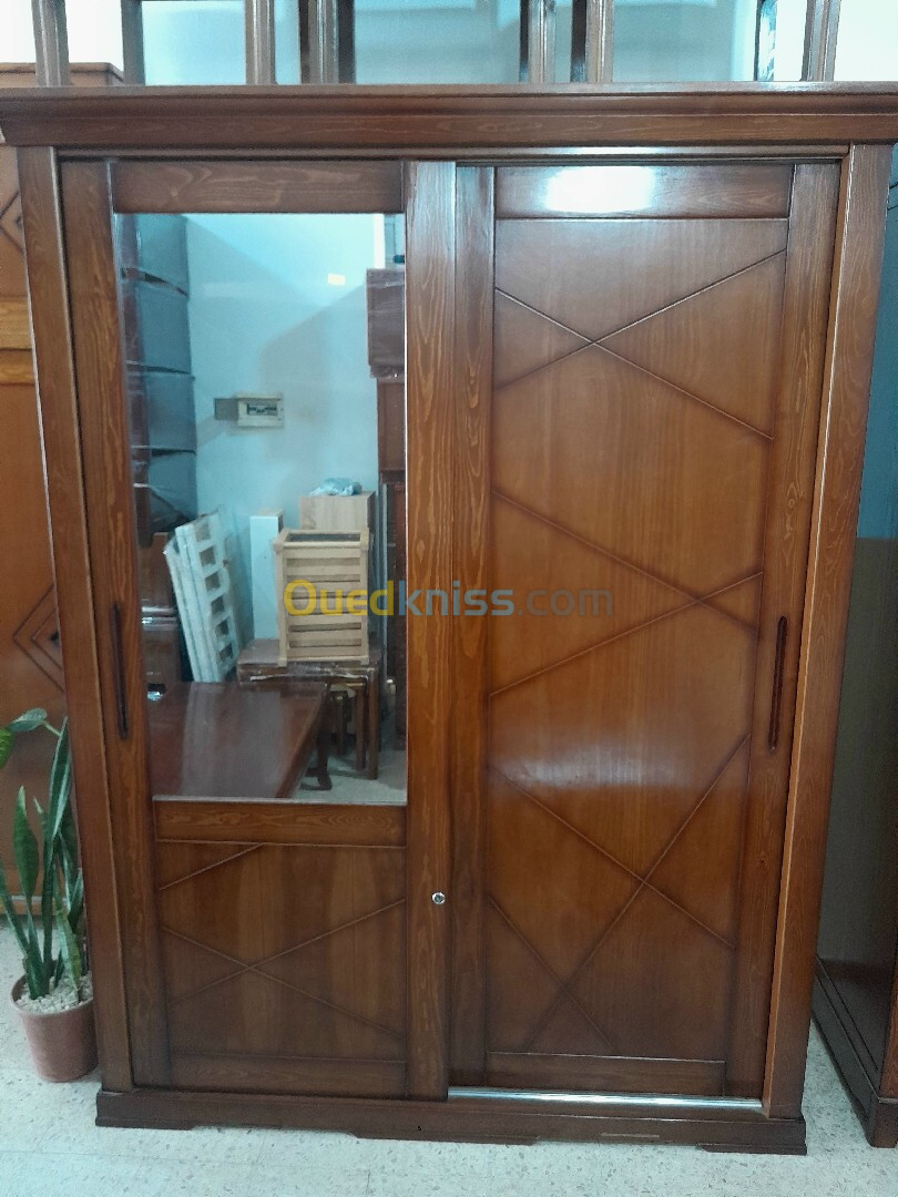 Armoire 2 porte  خدمة متقونة بيا فيني 