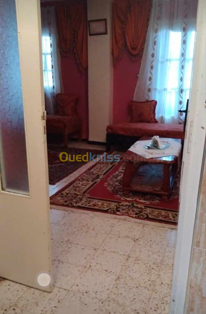 Vente Appartement F3 Alger Les eucalyptus