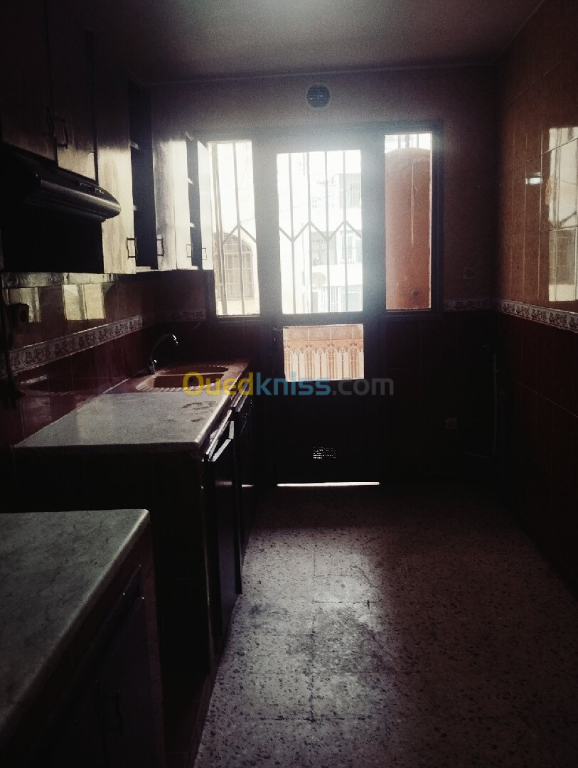 Location Appartement F3 Alger Kouba