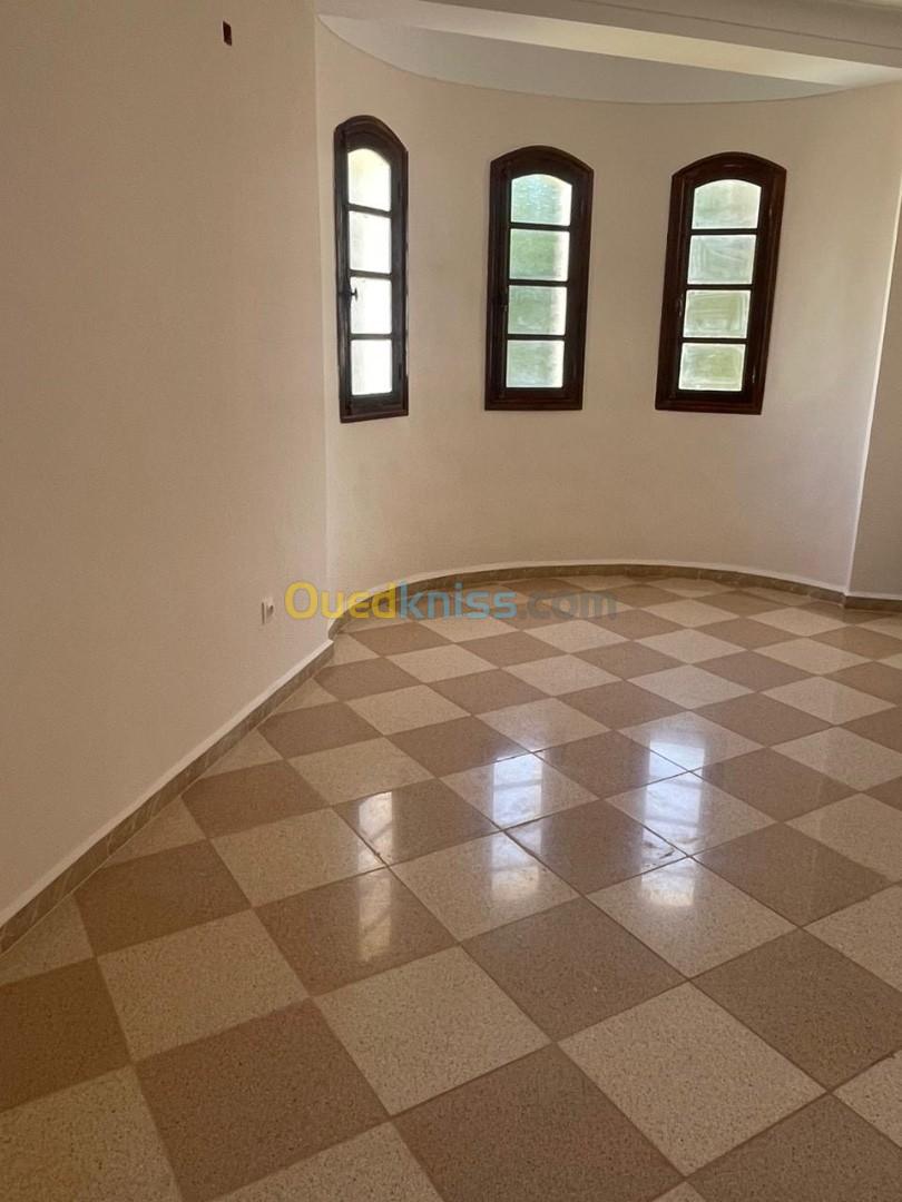 Location Niveau De Villa F4 Alger Cheraga