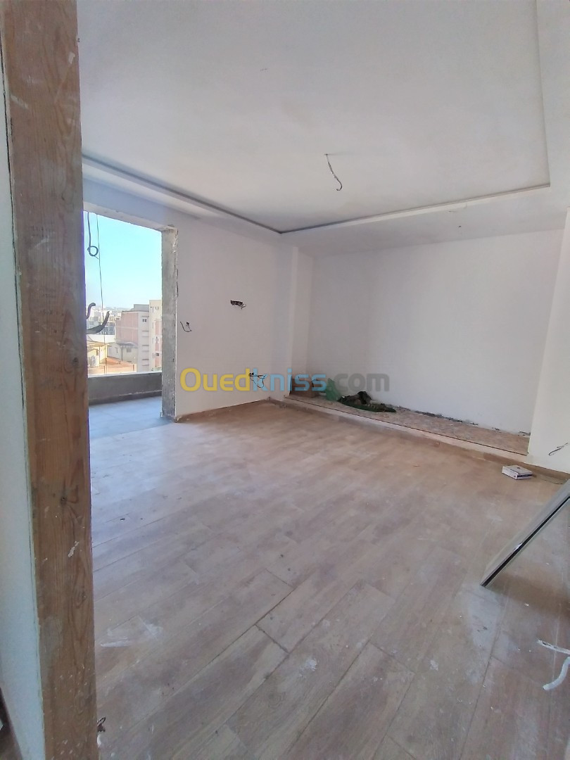 Vente Appartement F4 Alger Cheraga