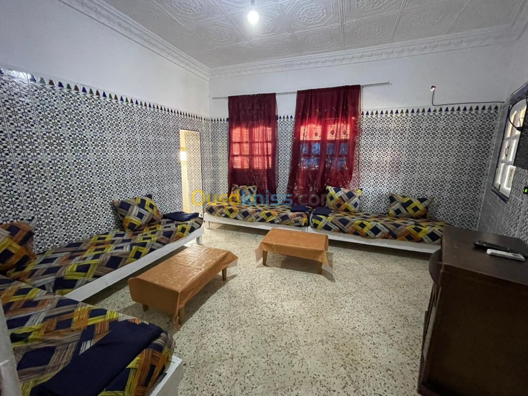 Location vacances Appartement F3 Mostaganem Mostaganem