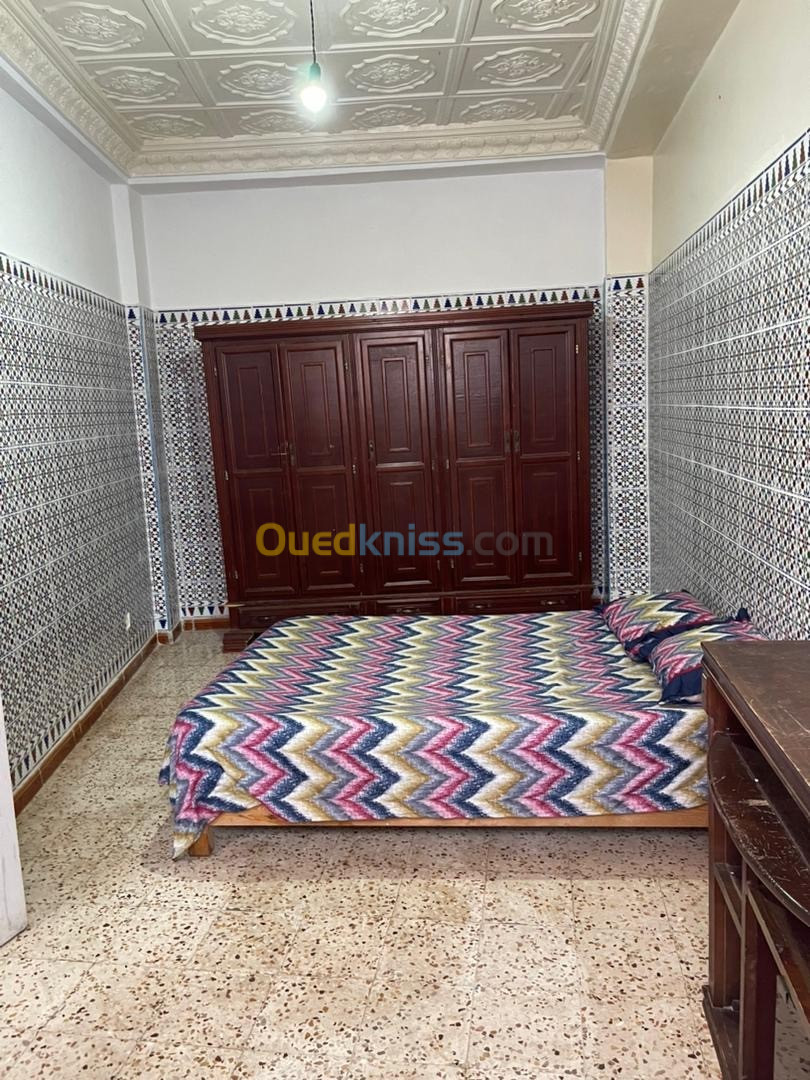 Location vacances Appartement F3 Mostaganem Mostaganem