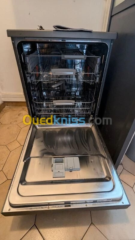 Réparation  tout type de frigidaire et frigo Lave vaisselle machine a lavier 