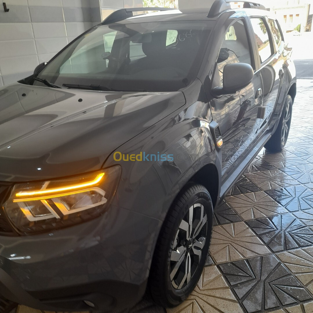 Dacia DUSTEUR 4×2 2024 