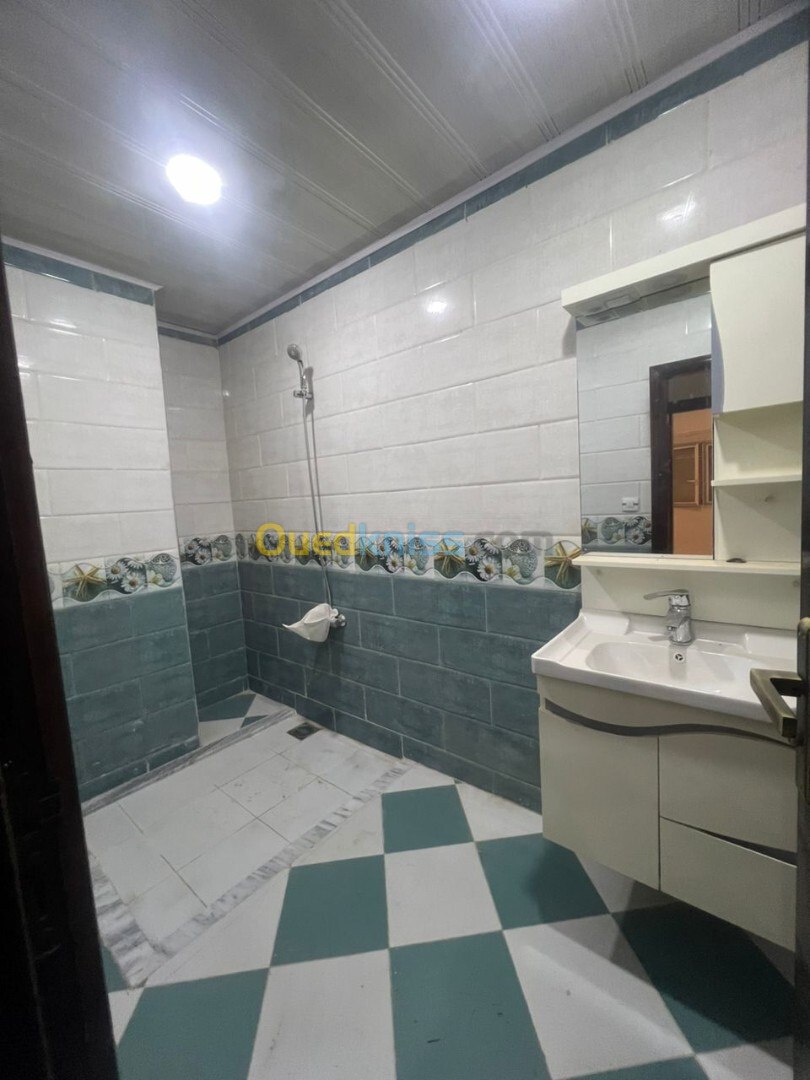 Vente Appartement F3 Alger Bordj el bahri